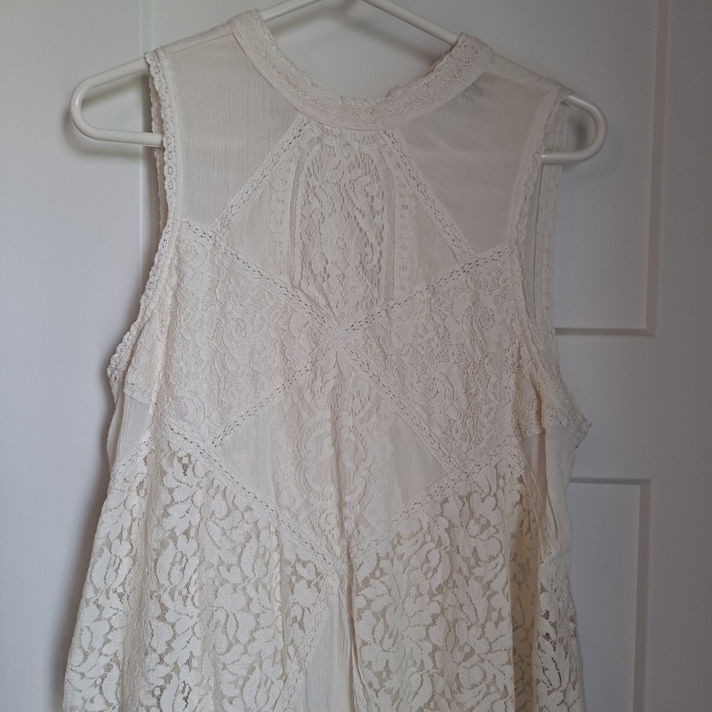 American Eagle- large cream tank top